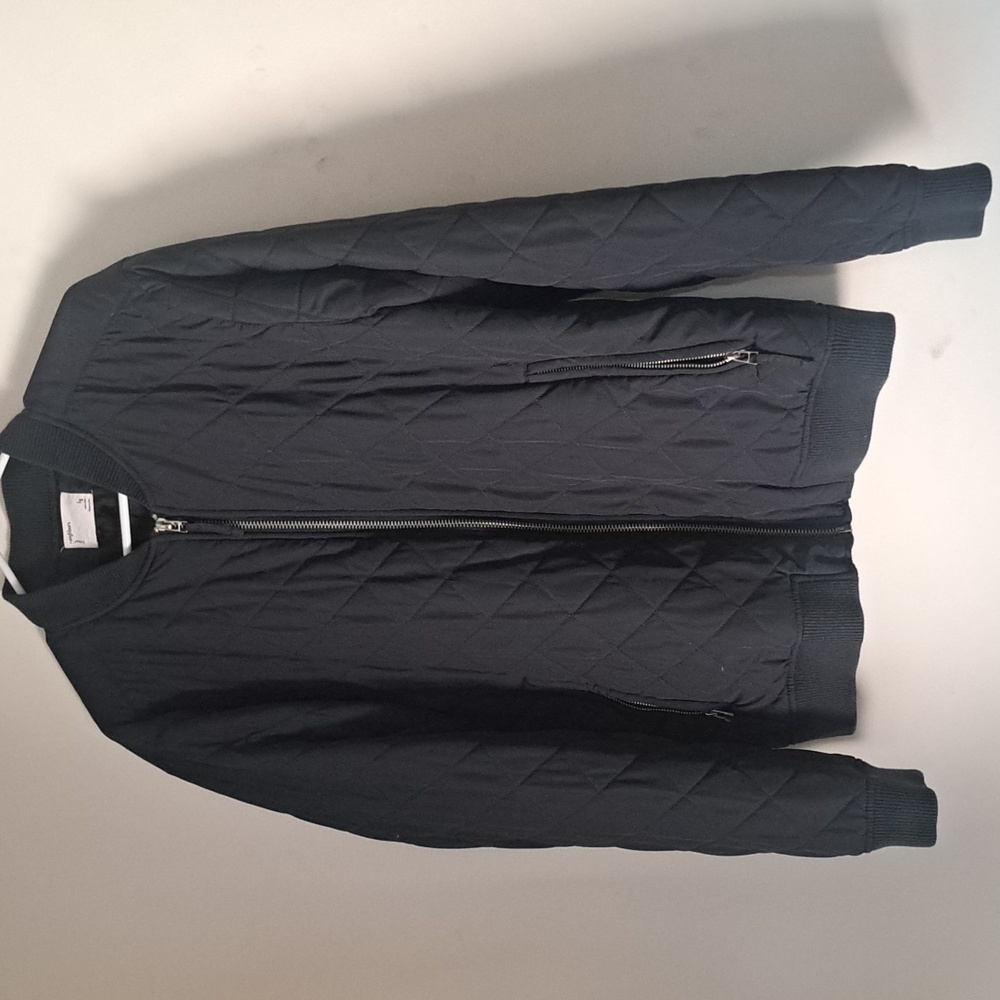 Black jacket VERY comfortable, barely worn, great condition, large